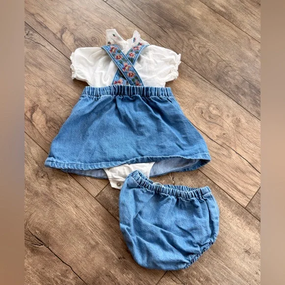 Baby Girl Bundle 3-6 Months -RYLEE AND CRU-OH BABY -QUINCY MAE-ZARA-KYTE-CARTERS - Picture 6 of 16